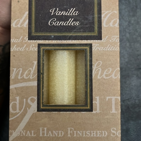 6 Vanilla Sented Candles - Picture 6 of 6